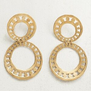 NWT Large Gold tone Etruscan Earrings Round stud earrings